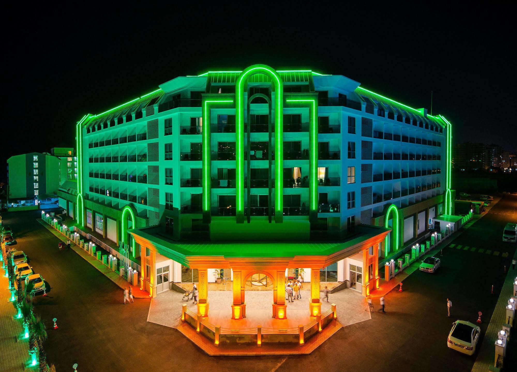 The Lumos Deluxe Resort Hotel Kargicak  Exterior photo