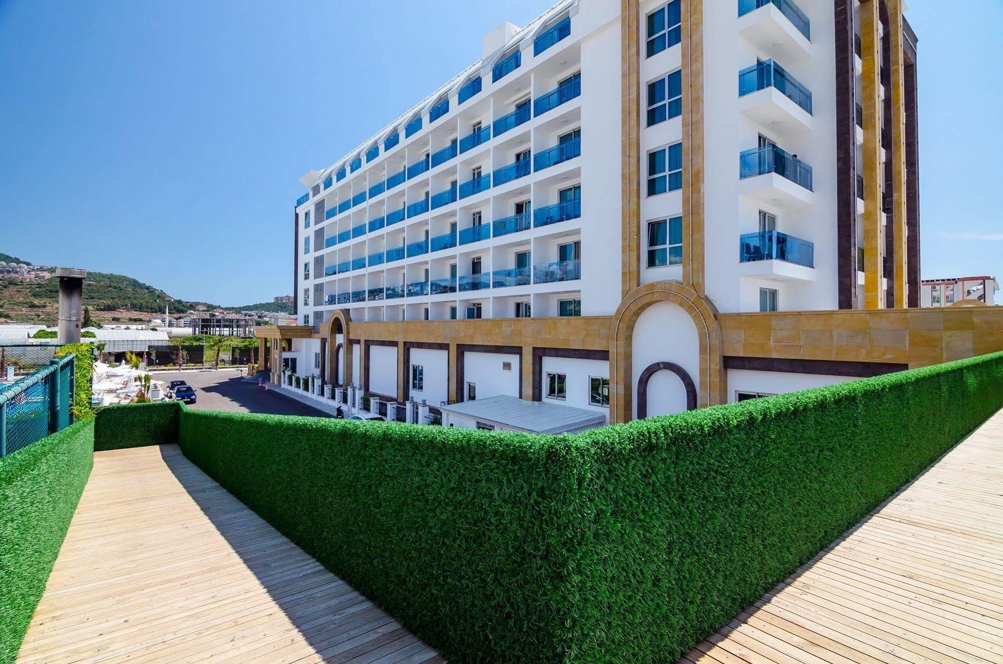 The Lumos Deluxe Resort Hotel Kargicak  Exterior photo