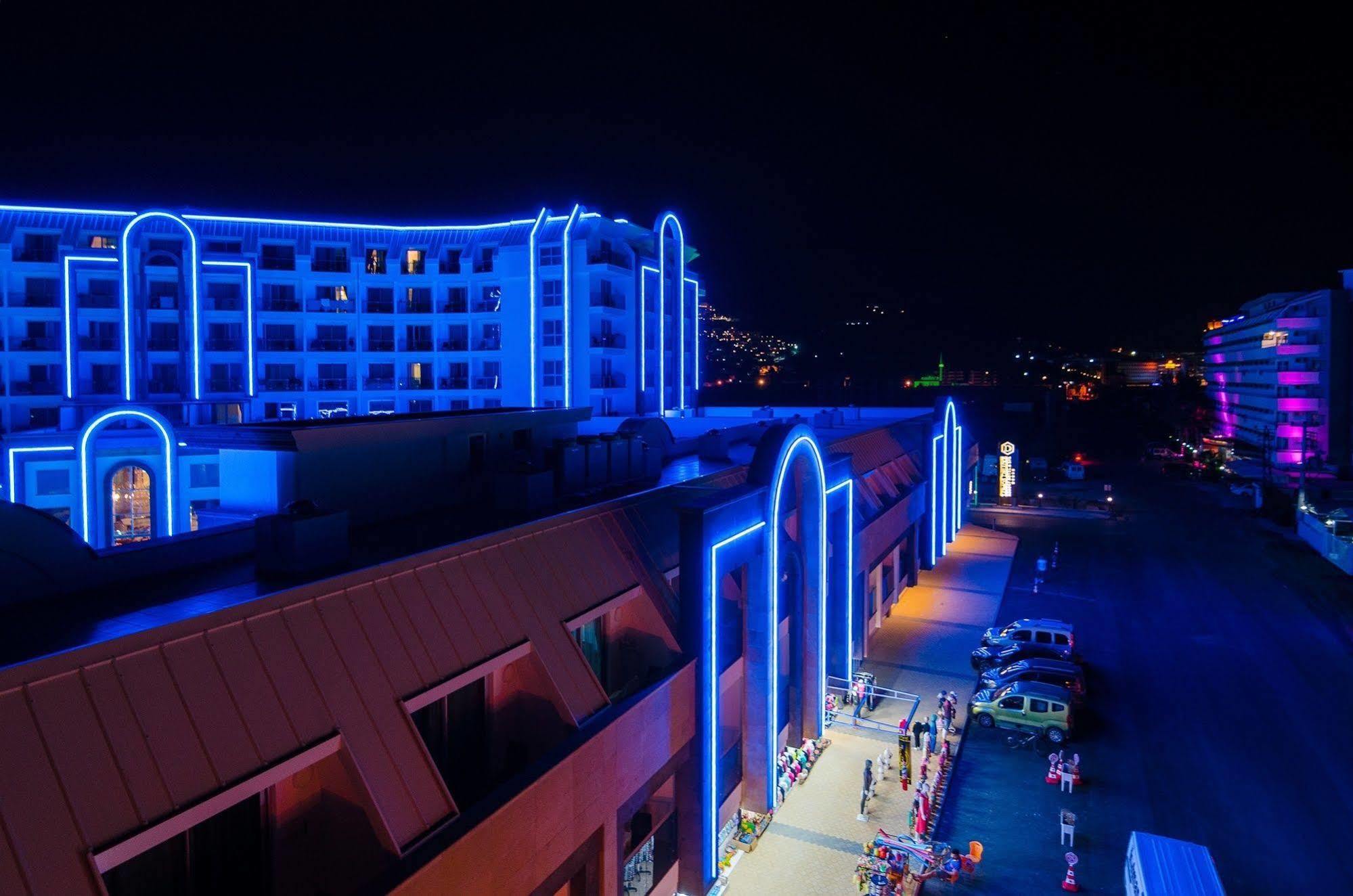 The Lumos Deluxe Resort Hotel Kargicak  Exterior photo